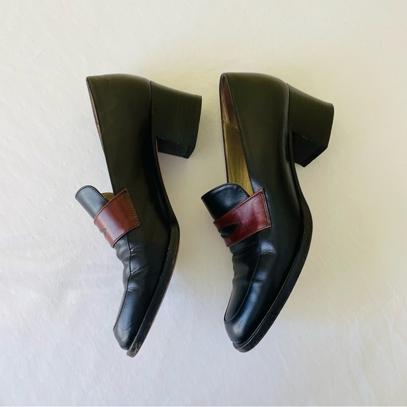 Cole Haan Black and Brown Loafers with Classic Design - Picture 6 of 8